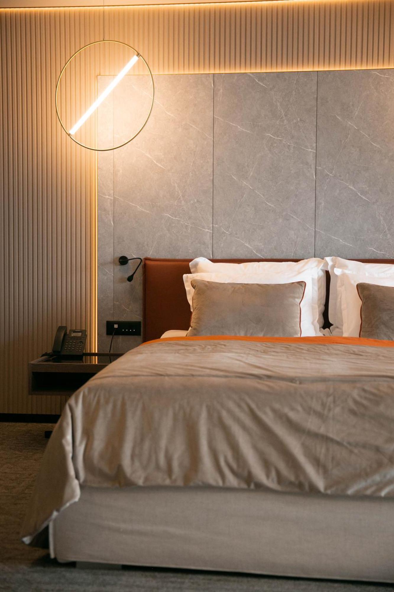 Hotel Medistone โอมิช ภายนอก รูปภาพ