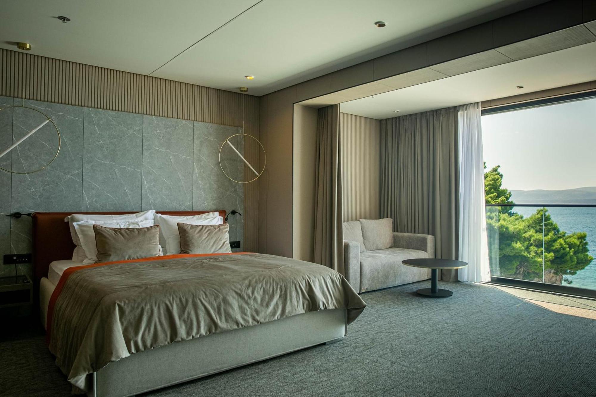 Hotel Medistone โอมิช ภายนอก รูปภาพ